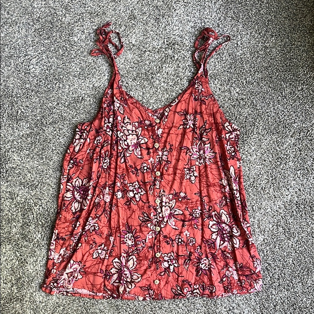 Maurices Tank